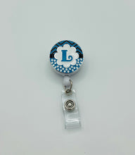 Load image into Gallery viewer, Retractable Enamel Badge Holder - Letter L
