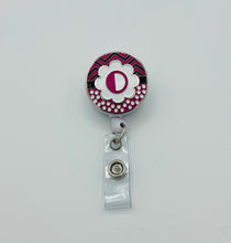 Load image into Gallery viewer, Retractable Enamel Badge Holder - Letter O
